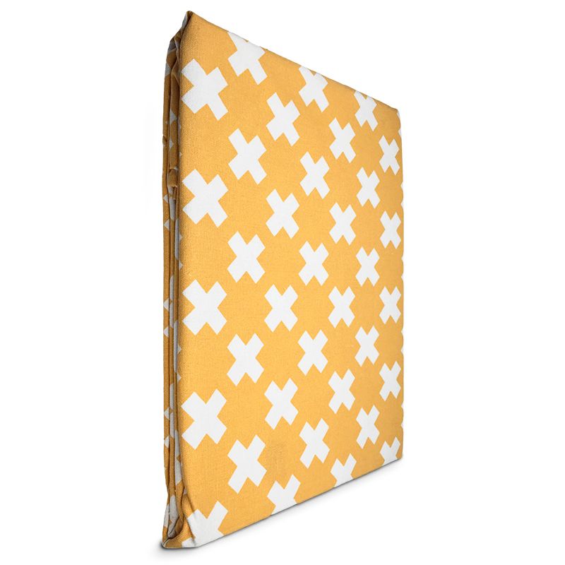 Mantel Rectangular Amelie Estampado Mostaza Cruces Blancas - Doral