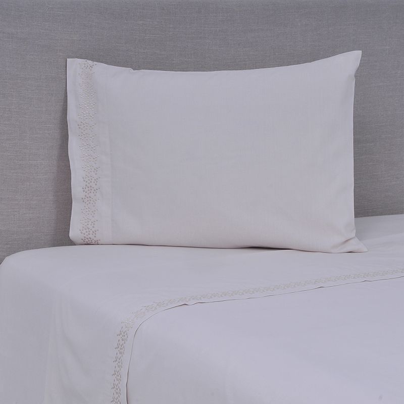 Juego Sábanas Bordada 144 Hilos 1.5 Plazas / Puntos Arena - Mashini