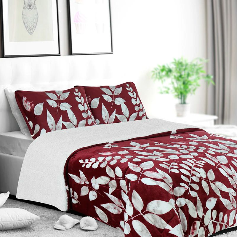 Cubrecama Sherpa Flannel Deluxe Estampado 1.5 pza / Ramas Guinda - Doral