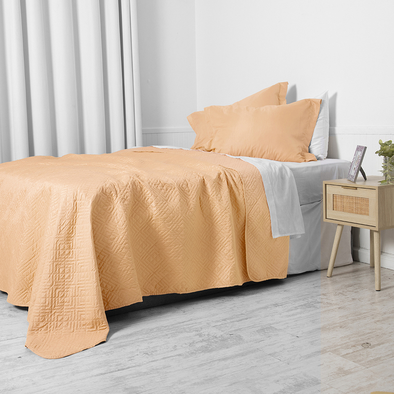 Quilt Cordoba Liso 2 Plazas / Peach - Mashini - Imagen 2