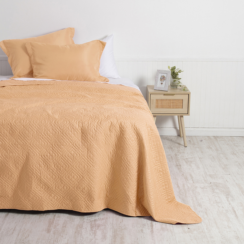 Quilt Cordoba Liso 2.5 Plazas / Peach - Mashini