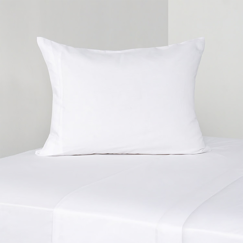 Juego de Sábanas Lisa 180 Hilos 1.5 Plazas / Blanco - Cannon