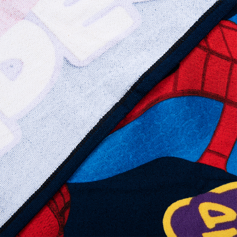 Toalla de Playa 70x140 cm + Bolso / Spiderman Friend - Mashini - Imagen 3