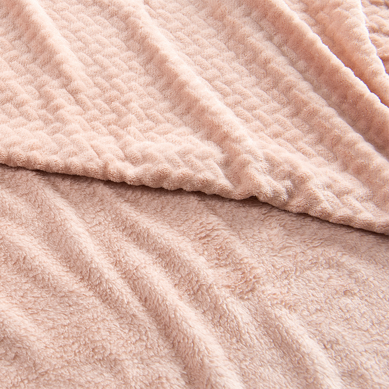 Frazada Coral Embossed 1.5 Plazas / Rosado - Mashini - Imagen 2