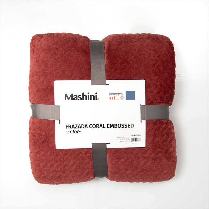 Frazada Coral Embossed 2 Plazas / Burdeo - Mashini - Imagen 3