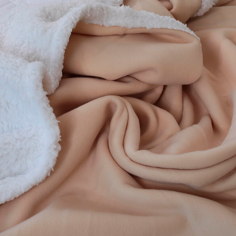 Frazada Polar Sherpa Premium 2.5 Plazas / Beige - Doral - Imagen 2