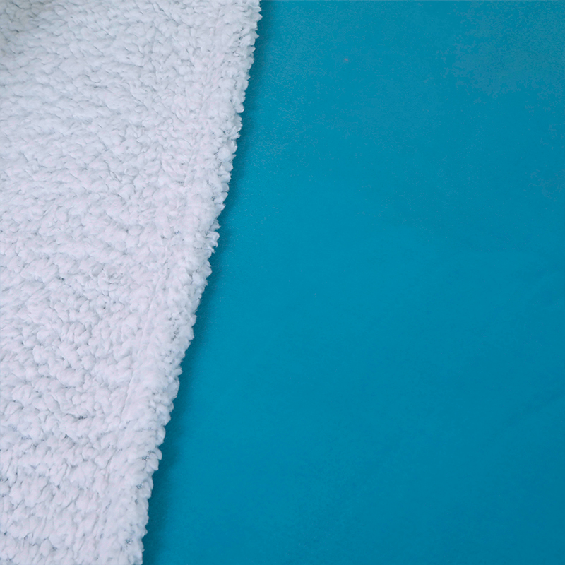 Frazada Polar Sherpa Premium 2.5 Plazas / Celeste - Doral - Imagen 3