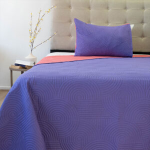 Quilt Hotpress Liso Bicolor 1.5 plazas / Morado y Coral - Doral