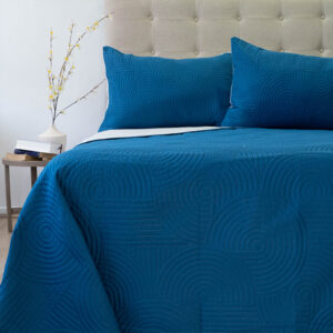 Quilt Hotpress Liso Bicolor 2 Plazas / Azul y Beige - Doral