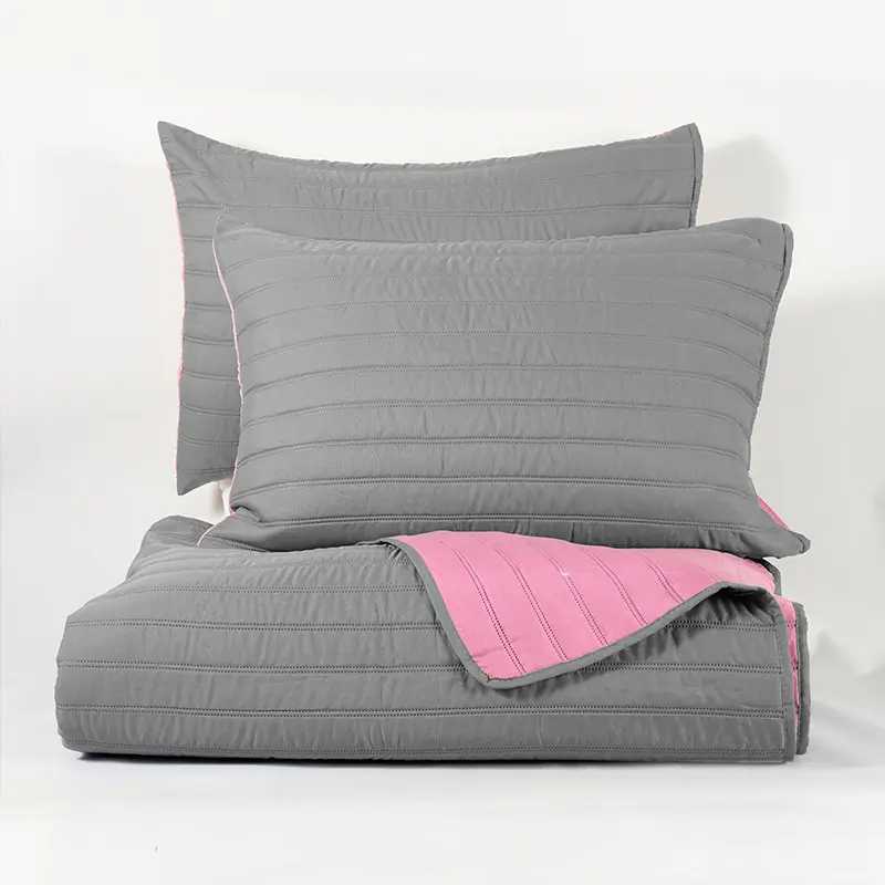 Quilt Toledo Liso 2 Plazas / Verde y Rosado - Mashini - Imagen 2