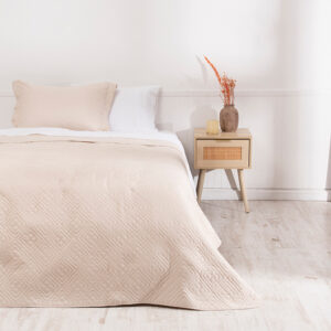 Quilt Cordoba Liso 1.5 Plazas / Arena - Mashini