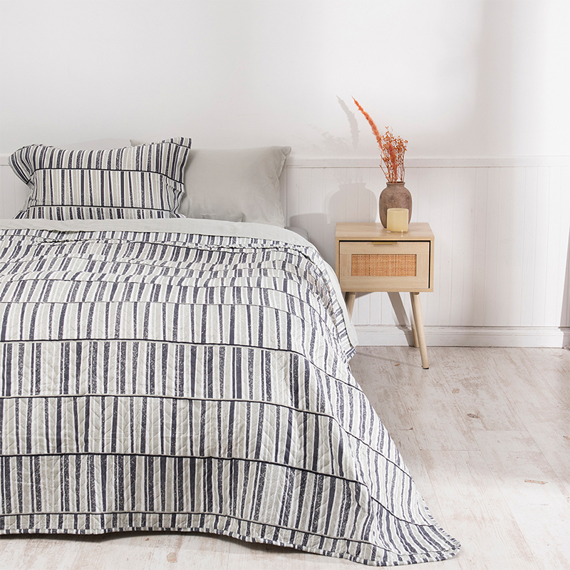 Quilt + Sábana Estampado 1.5 Plaza / Piano - Mashini