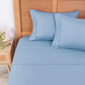 Sábana Microfibra Embossed 2.5 Plazas / Celeste - Plumetti