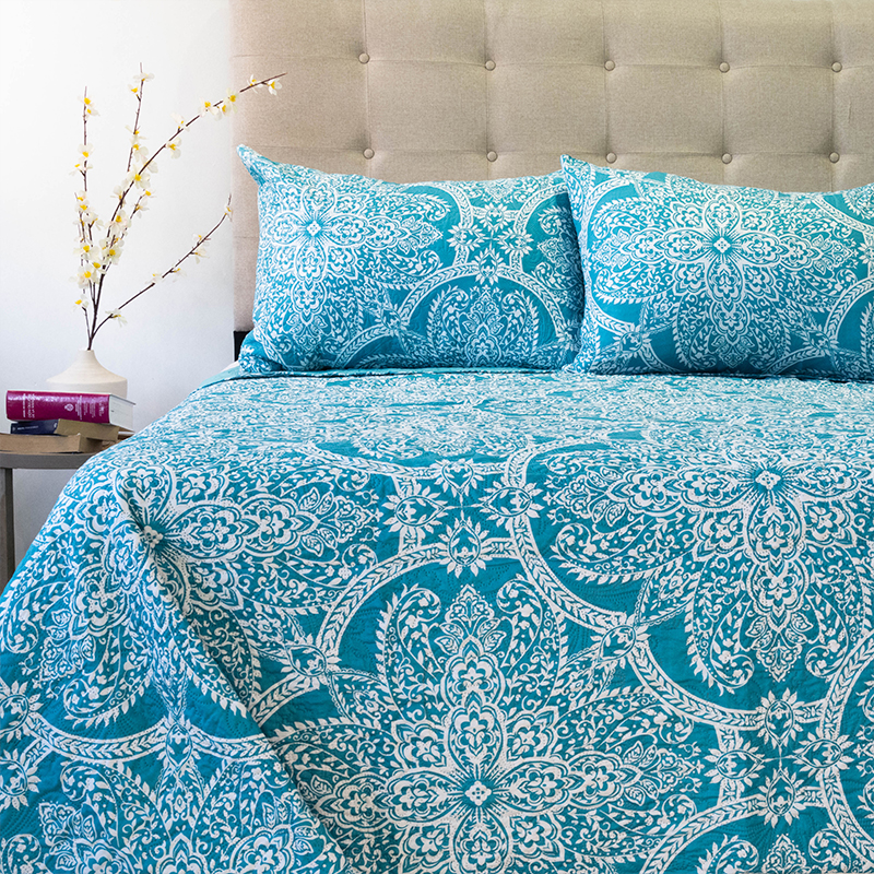 Quilt Hotpress Estampado 2 Plazas / Flor Verde Blanco - Doral