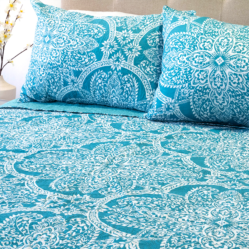 Quilt Hotpress Estampado 2.5 Plazas / Flor Verde Blanco - Doral - Imagen 3