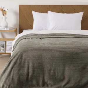 Frazada Aura Flannel Fleece 1.5 Plazas / Verde - Mashini