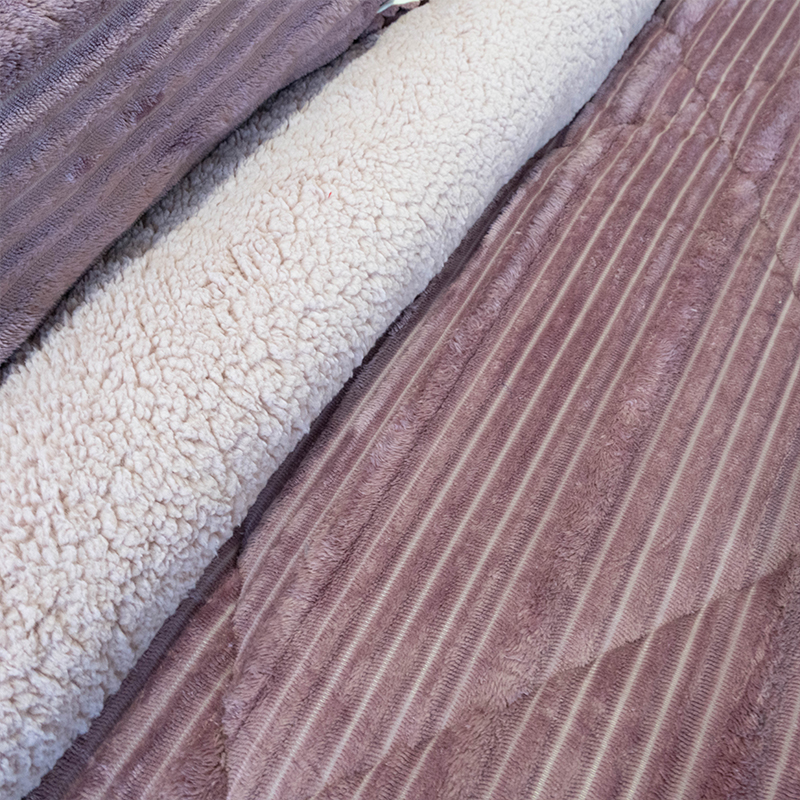 Cubrecama Cotelonni Sherpa 2.5 Plazas / Rosa Viejo - Doral - Imagen 2