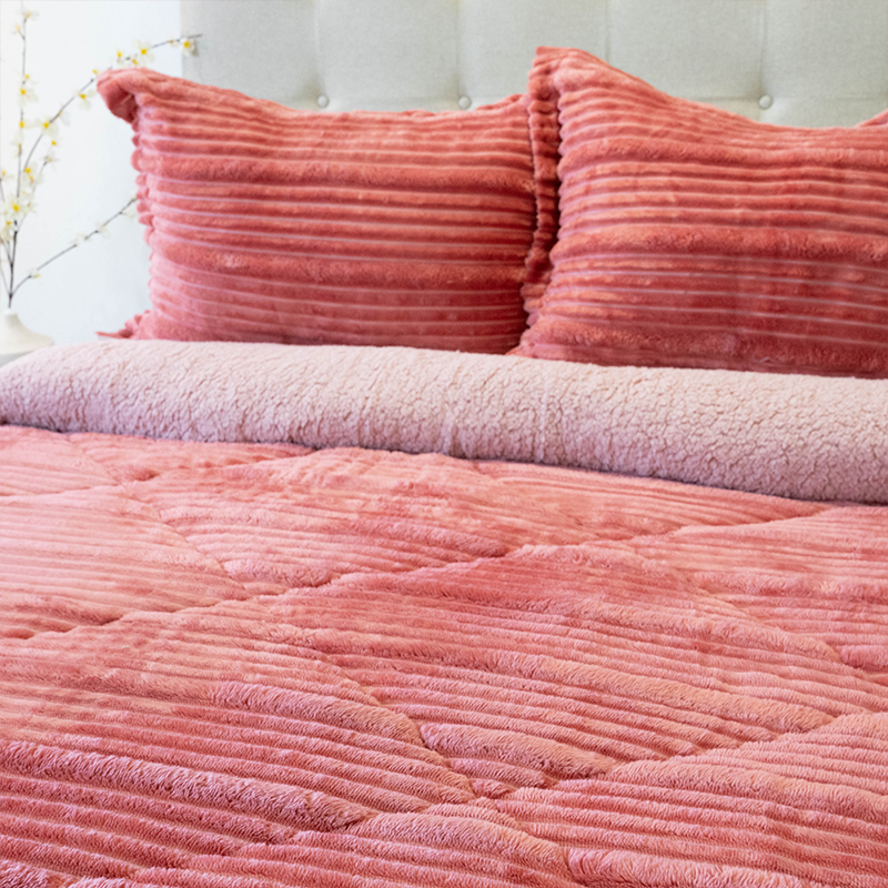 Cubrecama Cotelonni Sherpa 3 Plazas / Coral - Doral - Imagen 3