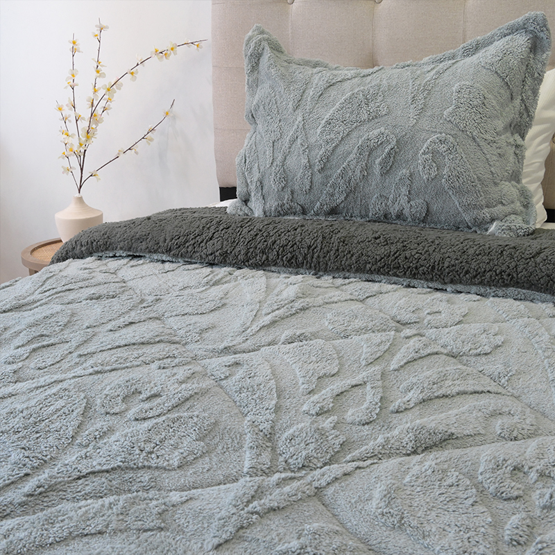 Cubrecama Sherpa Jacquard Deluxe 1.5 Plazas / Gris - Doral - Imagen 3