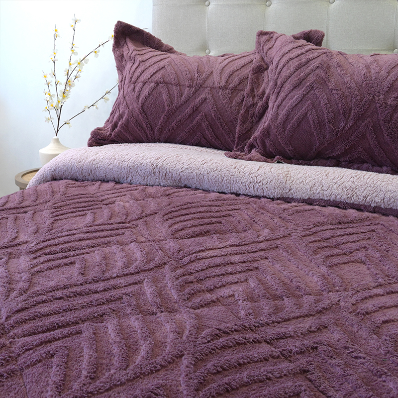 Cubrecama Sherpa Jacquard Deluxe 2 Plazas / Obispo - Doral - Imagen 6