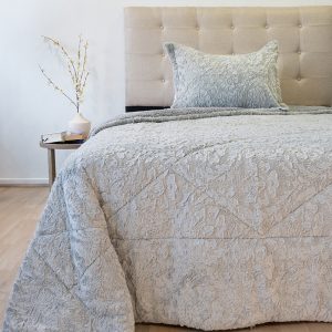 Cubrecama Plush Deluxe Sherpa 1.5 Plazas / Gris - Doral