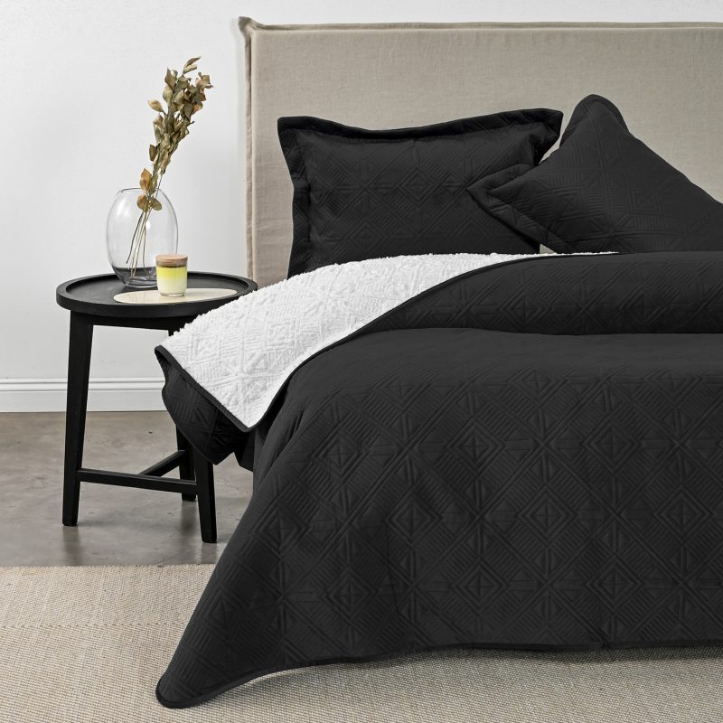 Quilt Velvet con Sherpa 2.5 Plazas / Grafito - American Family