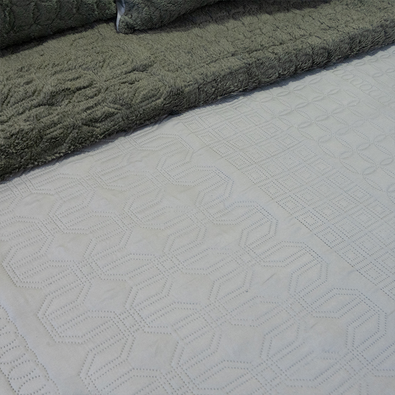 Quilt Hotpress Viena Con Sherpa 1.5 Plazas / Gris - Doral - Imagen 2