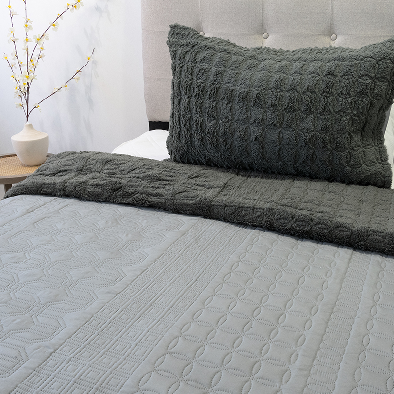 Quilt Hotpress Viena Con Sherpa 1.5 Plazas / Gris - Doral - Imagen 3