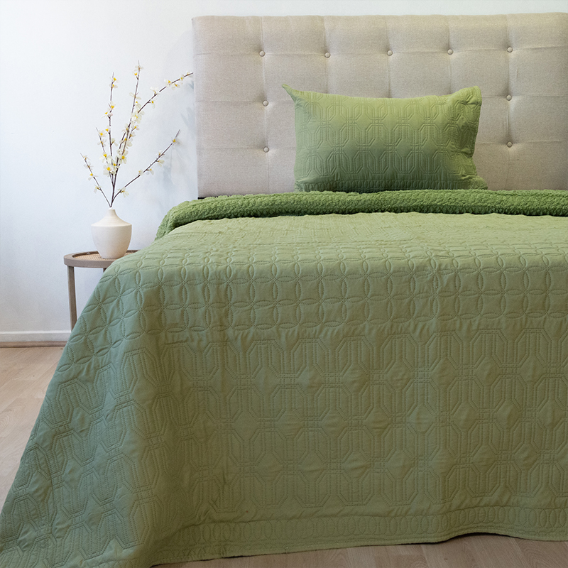 Quilt Hotpress Viena Con Sherpa 1.5 Plazas / Verde Oliva - Doral
