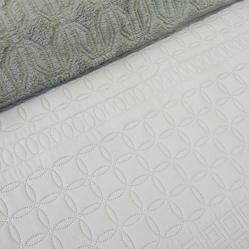 Quilt Hotpress Viena Con Sherpa 2 Plazas / Arena - Doral - Imagen 2