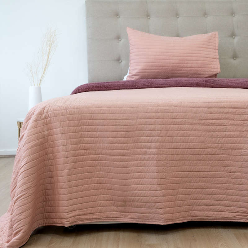 Quilt Hotpress Sena Con Sherpa 1.5 Plazas / Rosa Viejo - Doral