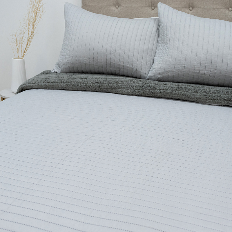 Quilt Hotpress Sena Con Sherpa 2.5 Plazas / Gris - Doral - Imagen 3