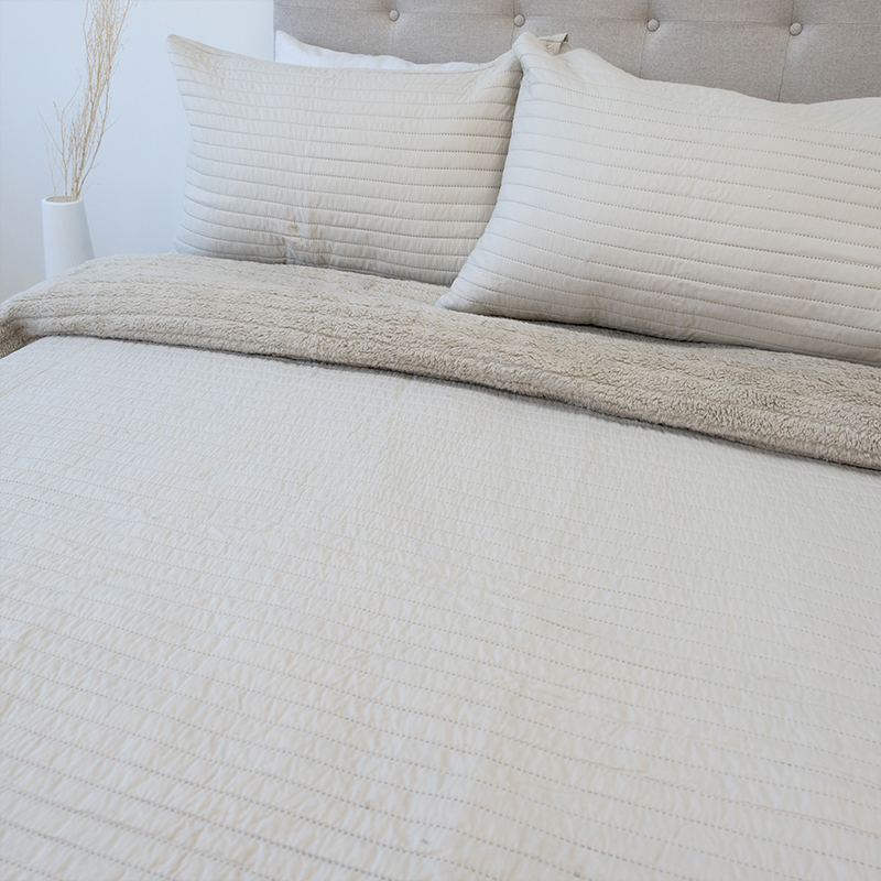 Quilt Hotpress Sena Con Sherpa 3 Plazas / Beige - Doral - Imagen 3