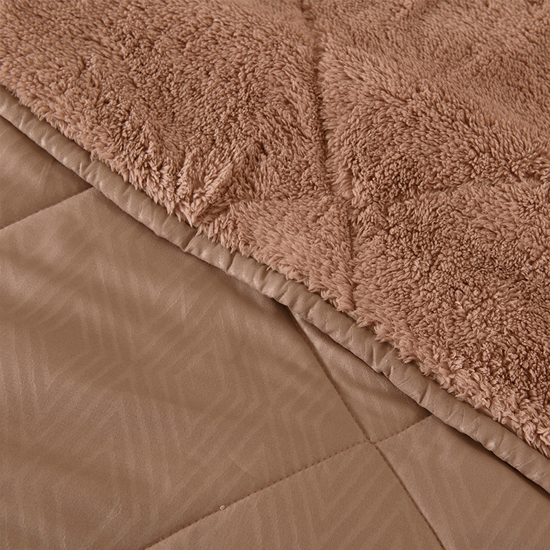 Plumón MF Emboss Sherpa 1.5 Plazas / Café - Mashini - Imagen 2