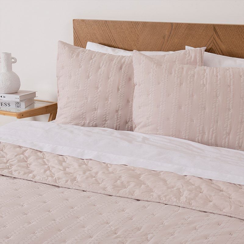 Quilt Ultra Sevilla 2 Plazas / Beige - Mashini - Imagen 3