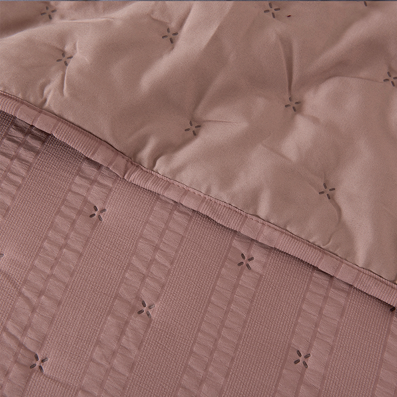 Quilt Ultra Sevilla 2.5 Plazas / Terracota - Mashini - Imagen 2