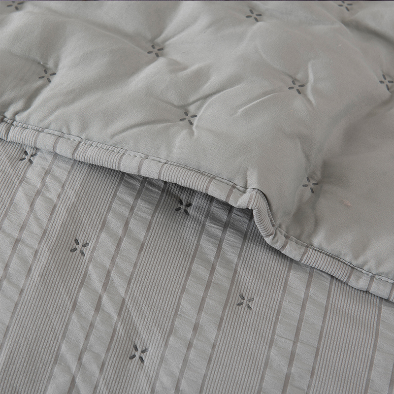 Quilt Ultra Sevilla 2 Plazas / Verde - Mashini - Imagen 2