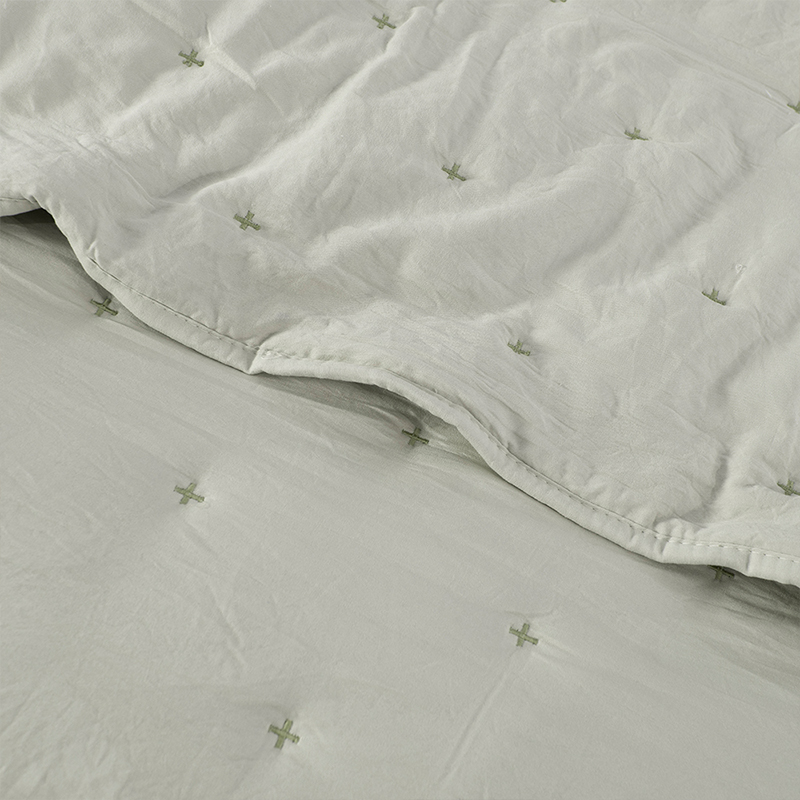 Quilt Bordado Oviedo King / Verde- Mashini - Imagen 2