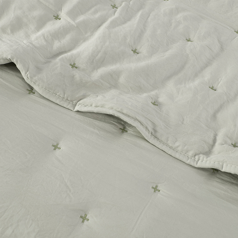 Quilt Bordado Oviedo Super King / Verde- Mashini - Imagen 2