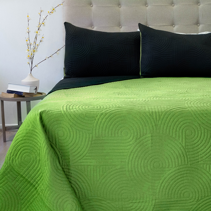 Quilt Hotpress Liso Bicolor 2.5 Plazas / Negro Verde Claro - Doral - Imagen 2