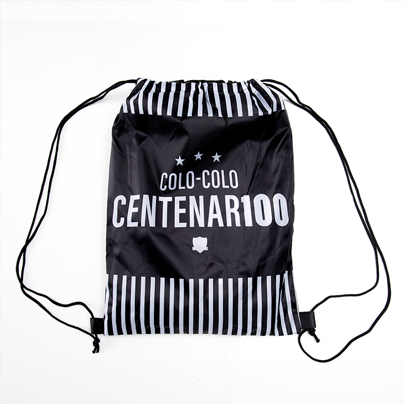 Toalla de Playa 70x140 cm + Bolso / Colo-Colo Black Hite - Mashini - Imagen 3