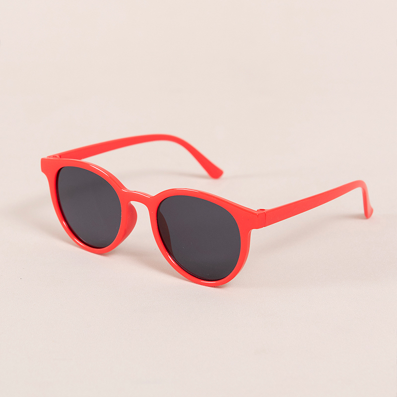 Set Toalla 70x140 cm. + Lentes de Sol / Avengers Ray- Mashini - Imagen 3